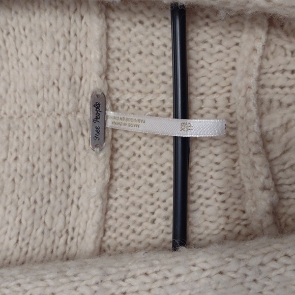 Free People Vintage Wool Blend Chunky Skirted Knit Cardigan Sweater Size XS - Picture 5 of 16